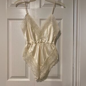 Lingerie bundle (NWOT)